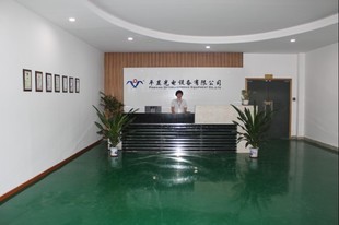 深圳平顯光電 技術創新驅動的辦公設備解決方案提供商